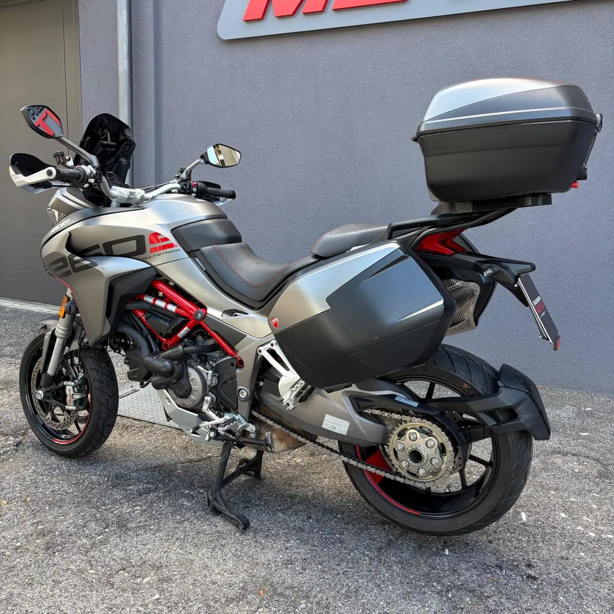 Ducati Multistrada 1260 S Grand Tour (2020) (6)