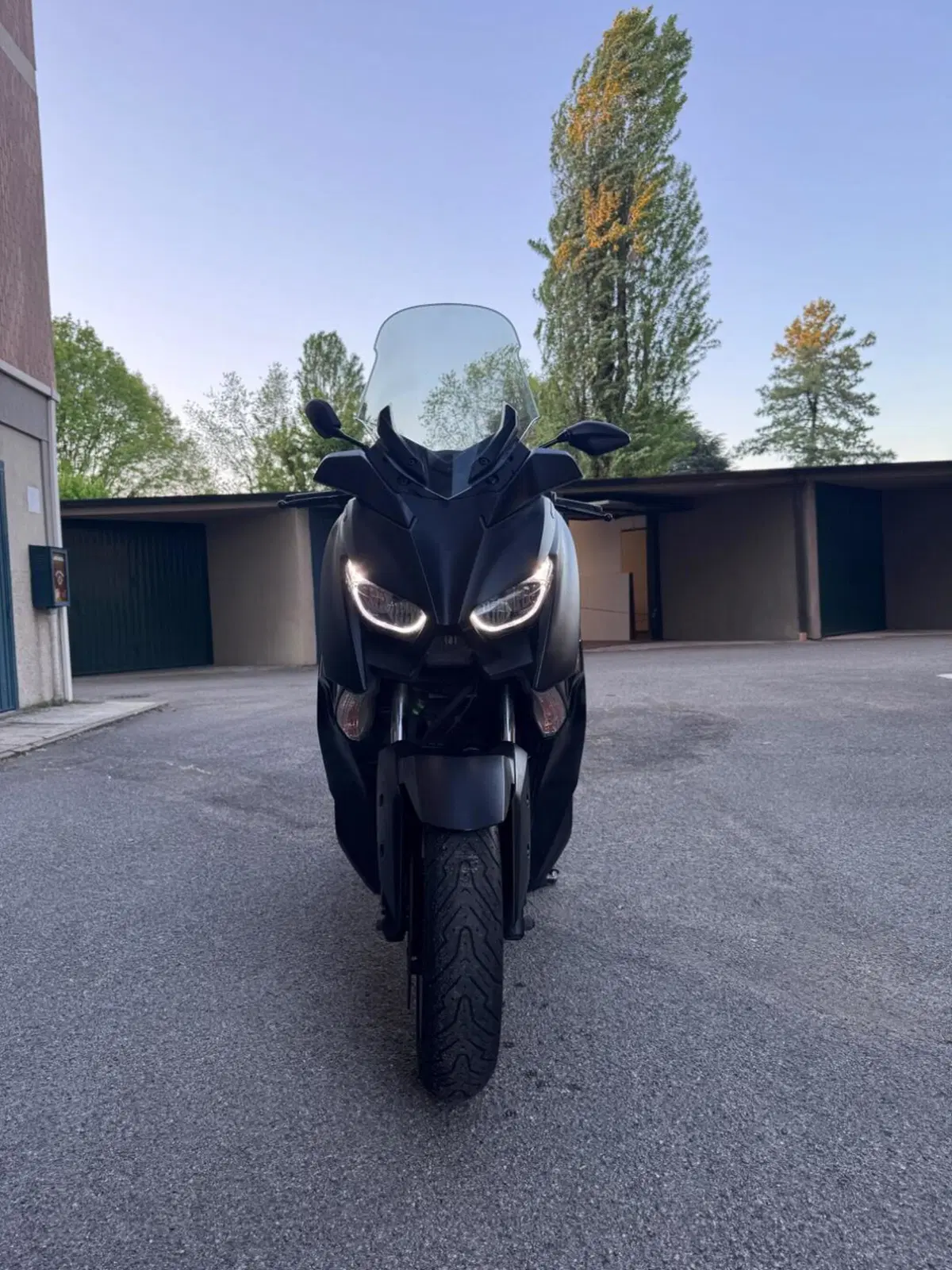 Yamaha X-Max 300 Tech Max (2021 - 24)