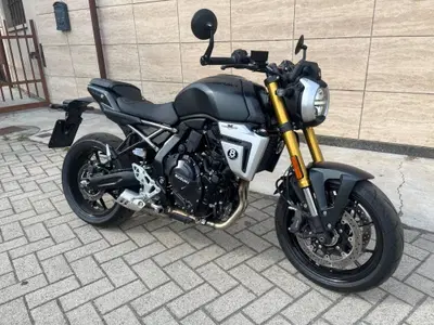 Suzuki GSX-8T (2025 - 26) usata