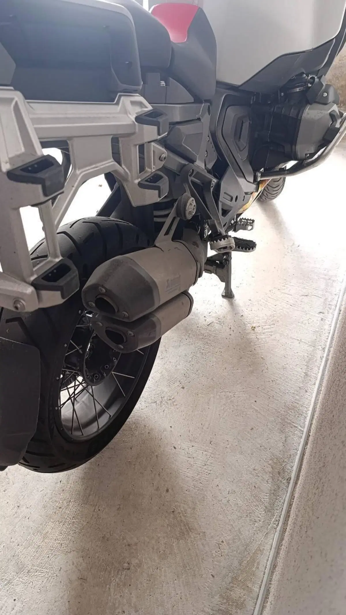 Bmw R 1300 GS Adventure ASA (2025 - 26) (8)