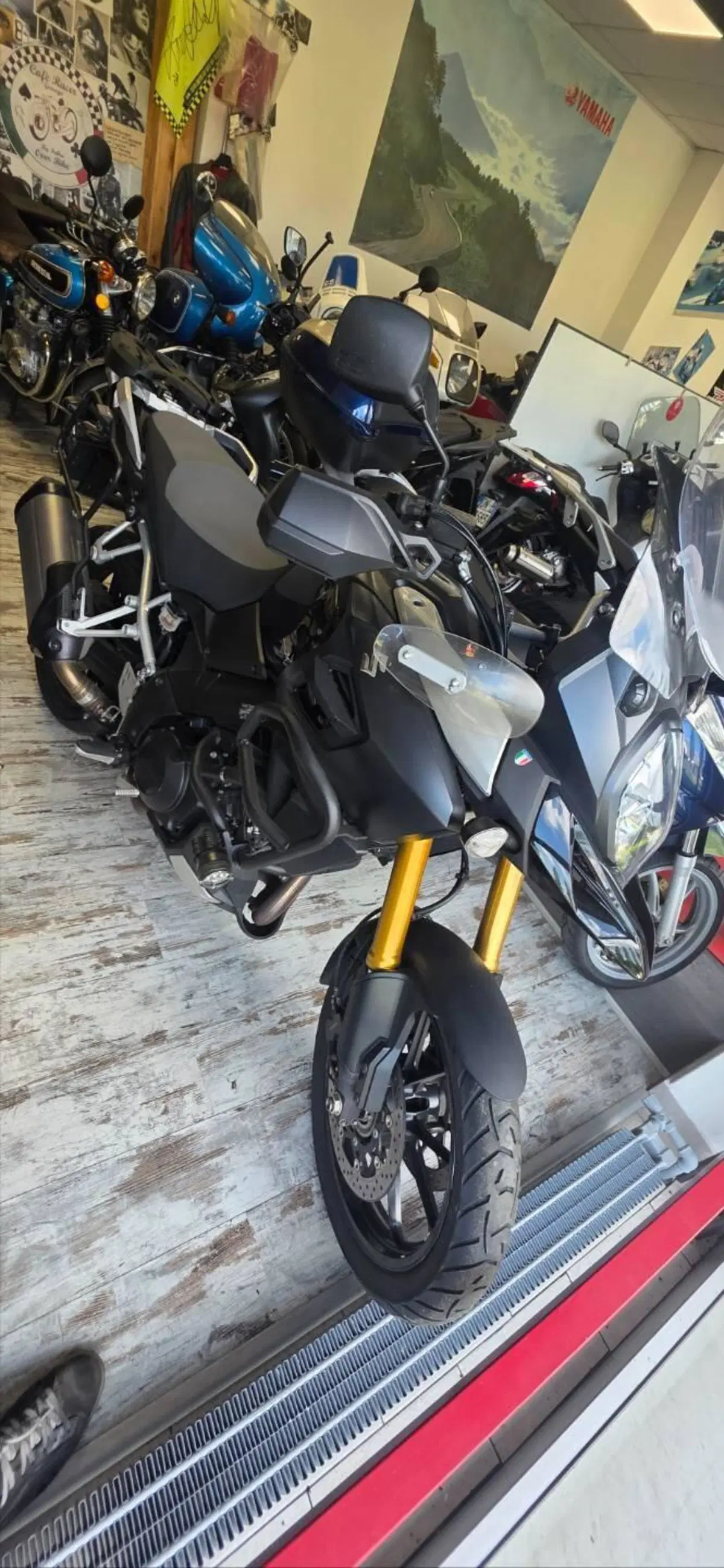 Suzuki V-Strom 1000 ABS (2014 - 17)