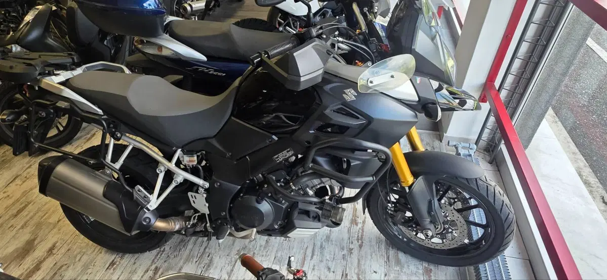 Suzuki V-Strom 1000 ABS (2014 - 17) (2)