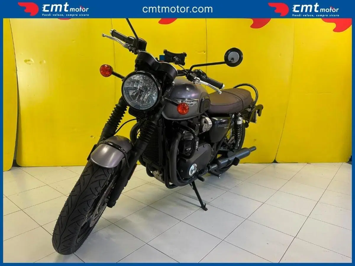 Triumph Bonneville T120 (2016 - 20) (2)