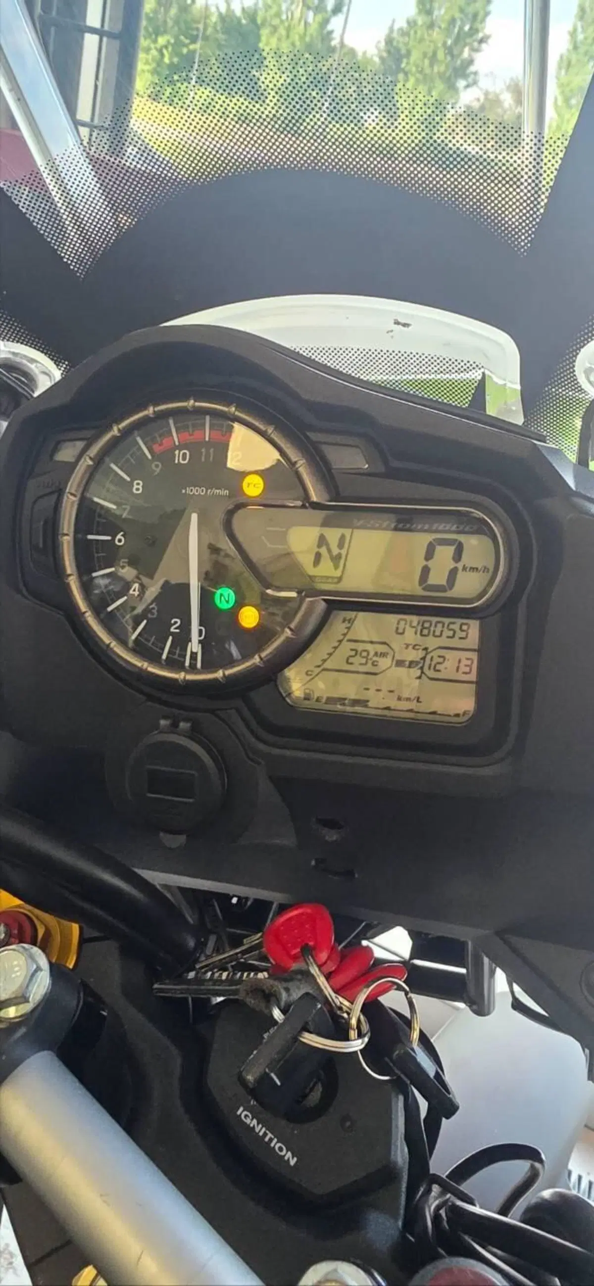 Suzuki V-Strom 1000 ABS (2014 - 17) (3)