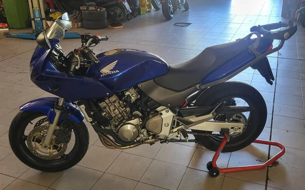 Honda Hornet 600 S (2002 - 04)