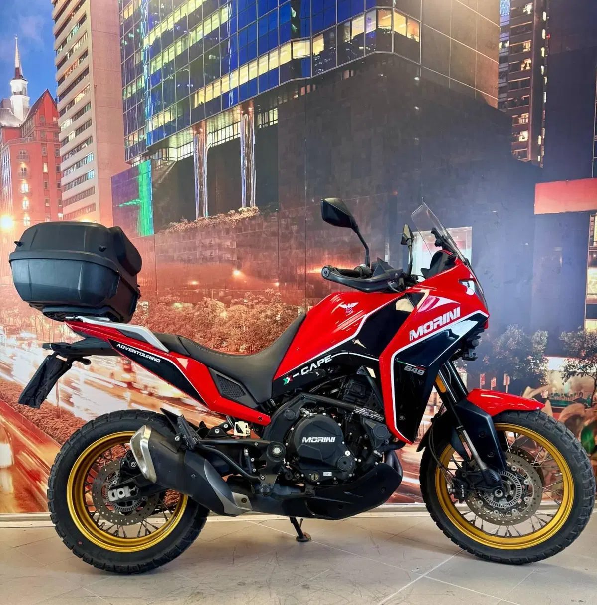 Moto Morini X-Cape 650 Gold Wheels Edition (2022 - 26)