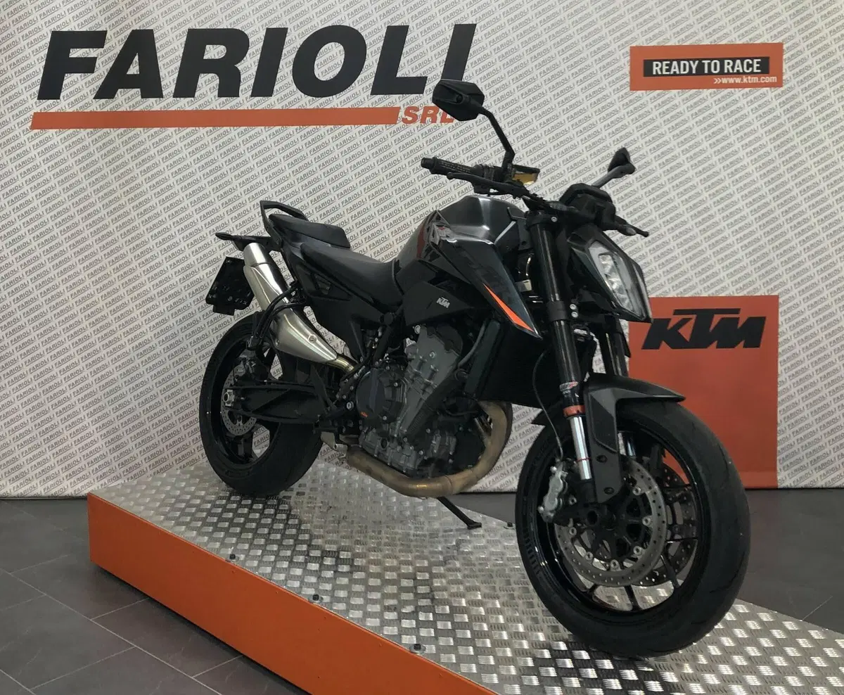 KTM 890 Duke (2021 - 23) (8)