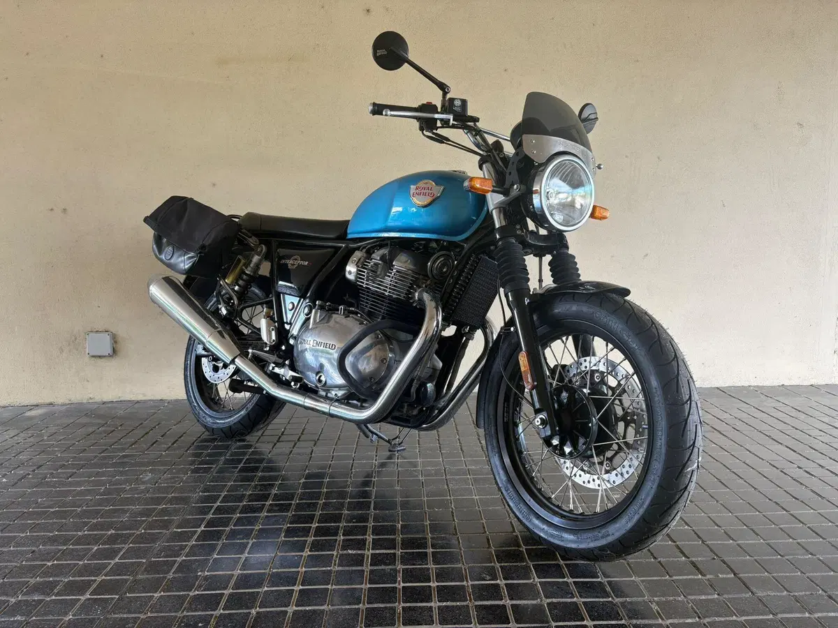 Royal Enfield Interceptor 650 (2021 - 26) (6)