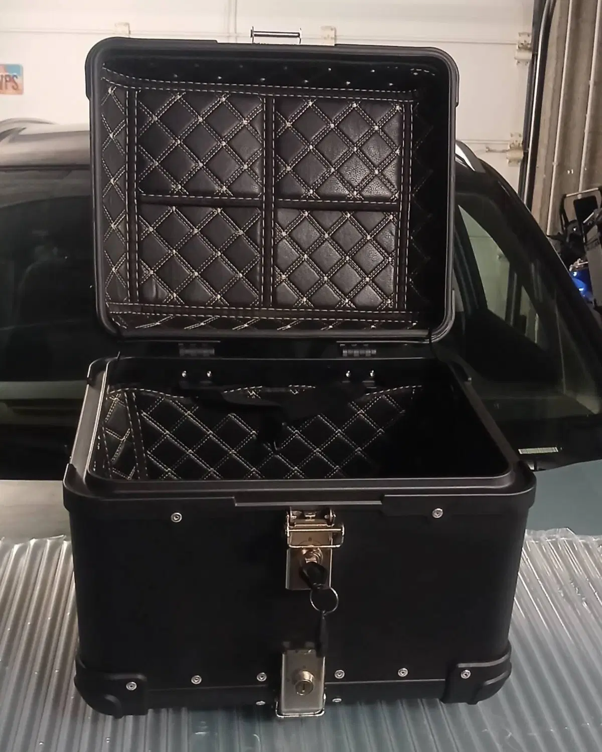 Bauletto universale, montato su Yamaha Tenerè 700 (3)