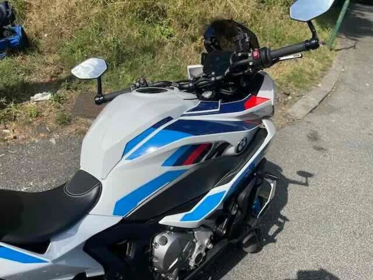Bmw M 1000 XR (2024 - 26) (11)