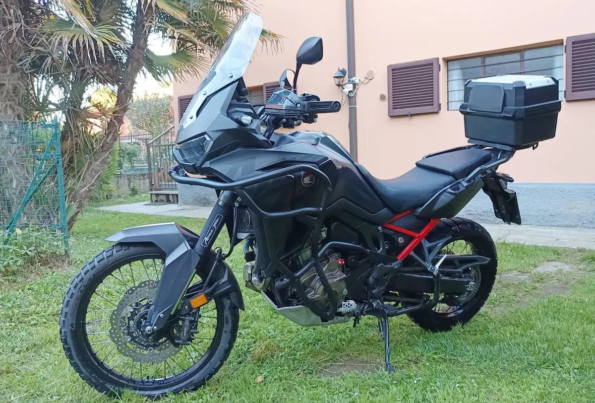 Honda Africa Twin CRF 1100L DCT (2022 - 23) (3)