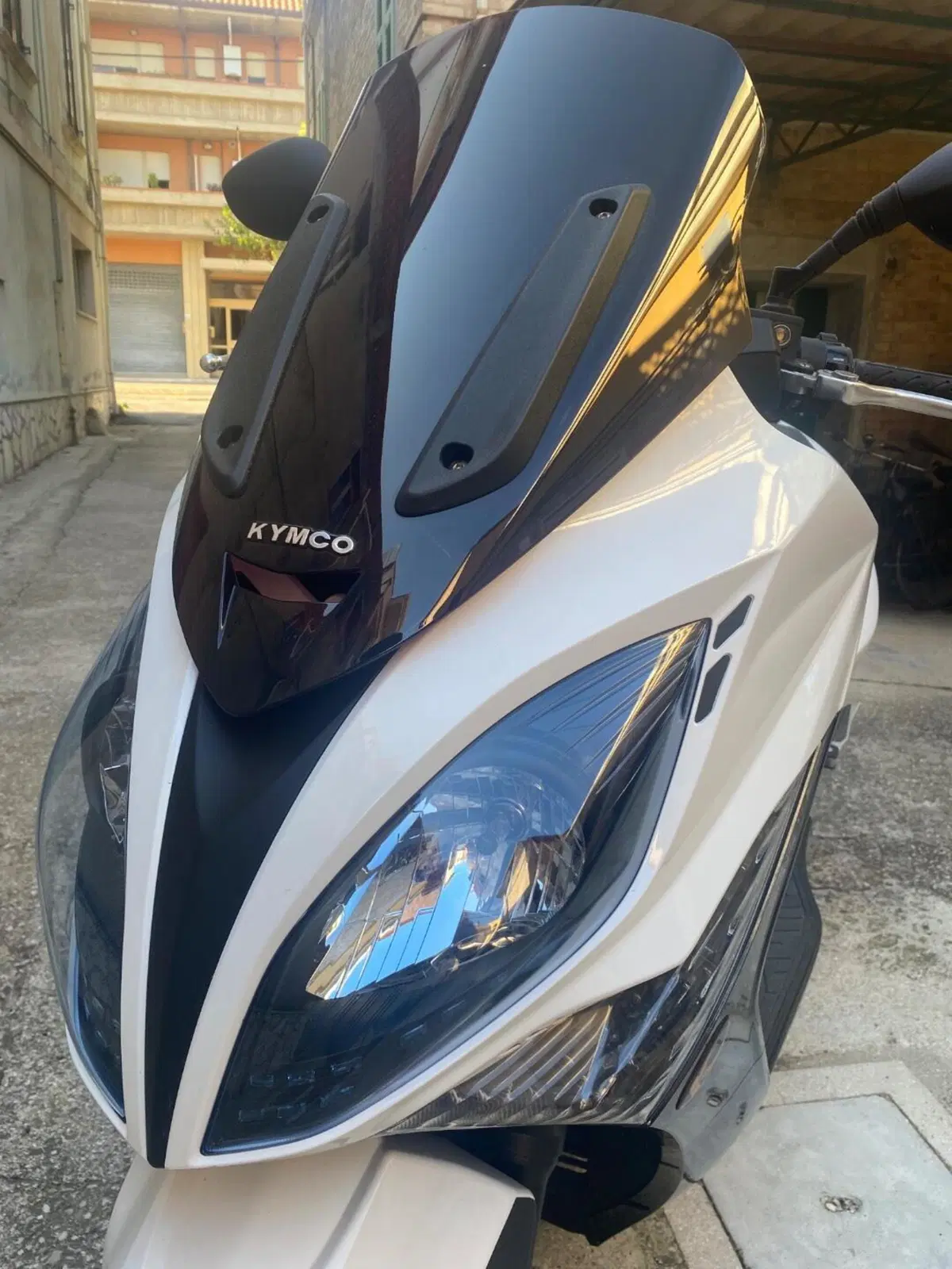 Kymco Xciting 300i R (2007 - 14) (9)