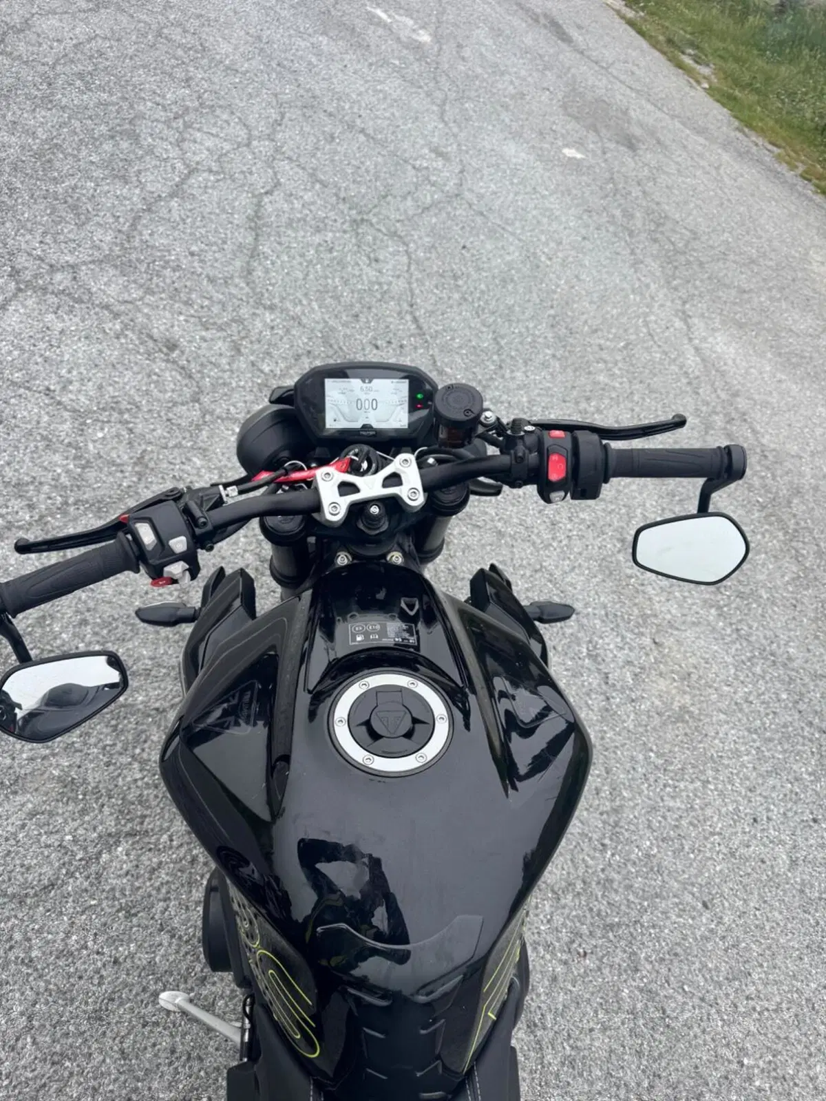 Triumph Street Triple 765 RS (2023 - 26) (4)