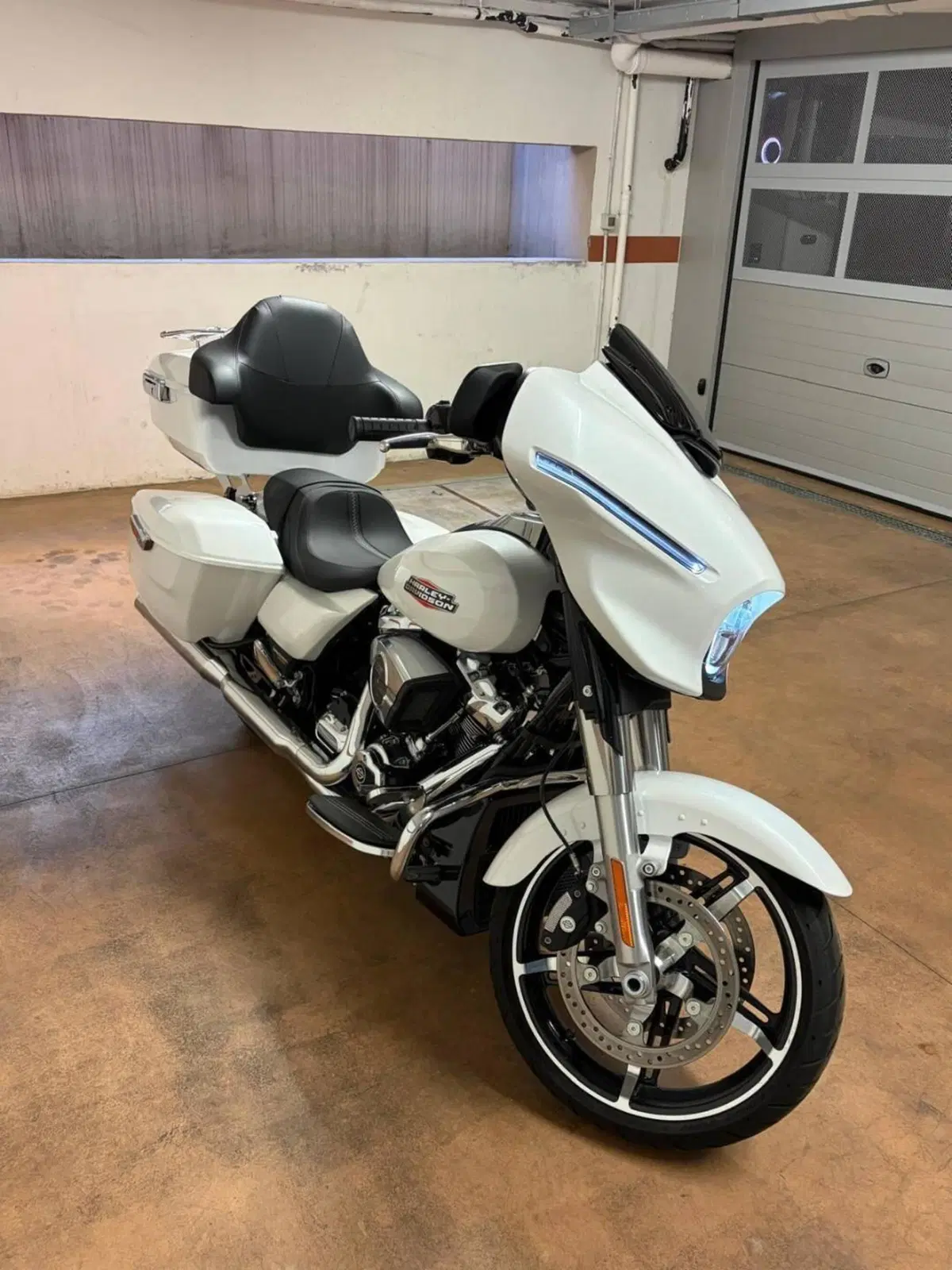Harley-Davidson Street Glide (2024 - 26) (6)