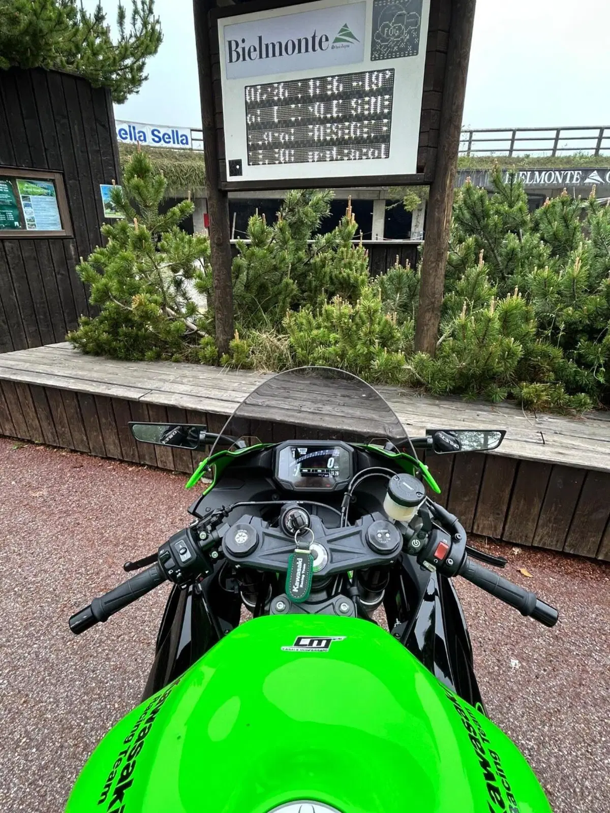 Kawasaki Ninja 636 ZX-6R (2024 - 26) (5)