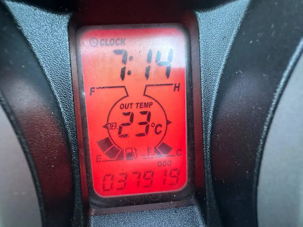 Yamaha X-Max 400 (2013 - 16) (3)