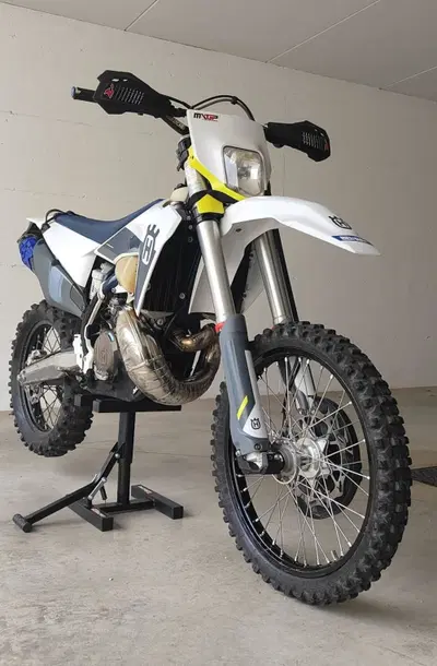 Husqvarna TE 300i (2020) usata