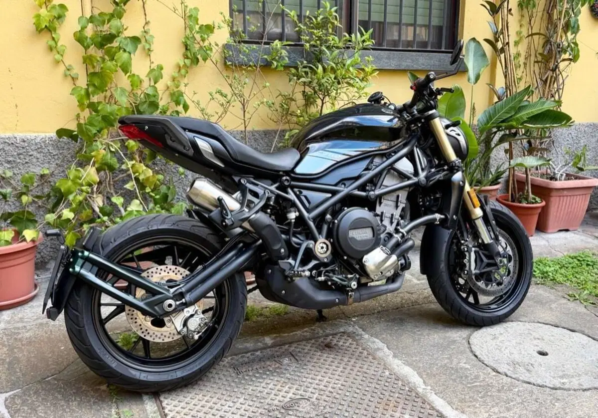 Benelli 752 S (2019 - 20) (4)
