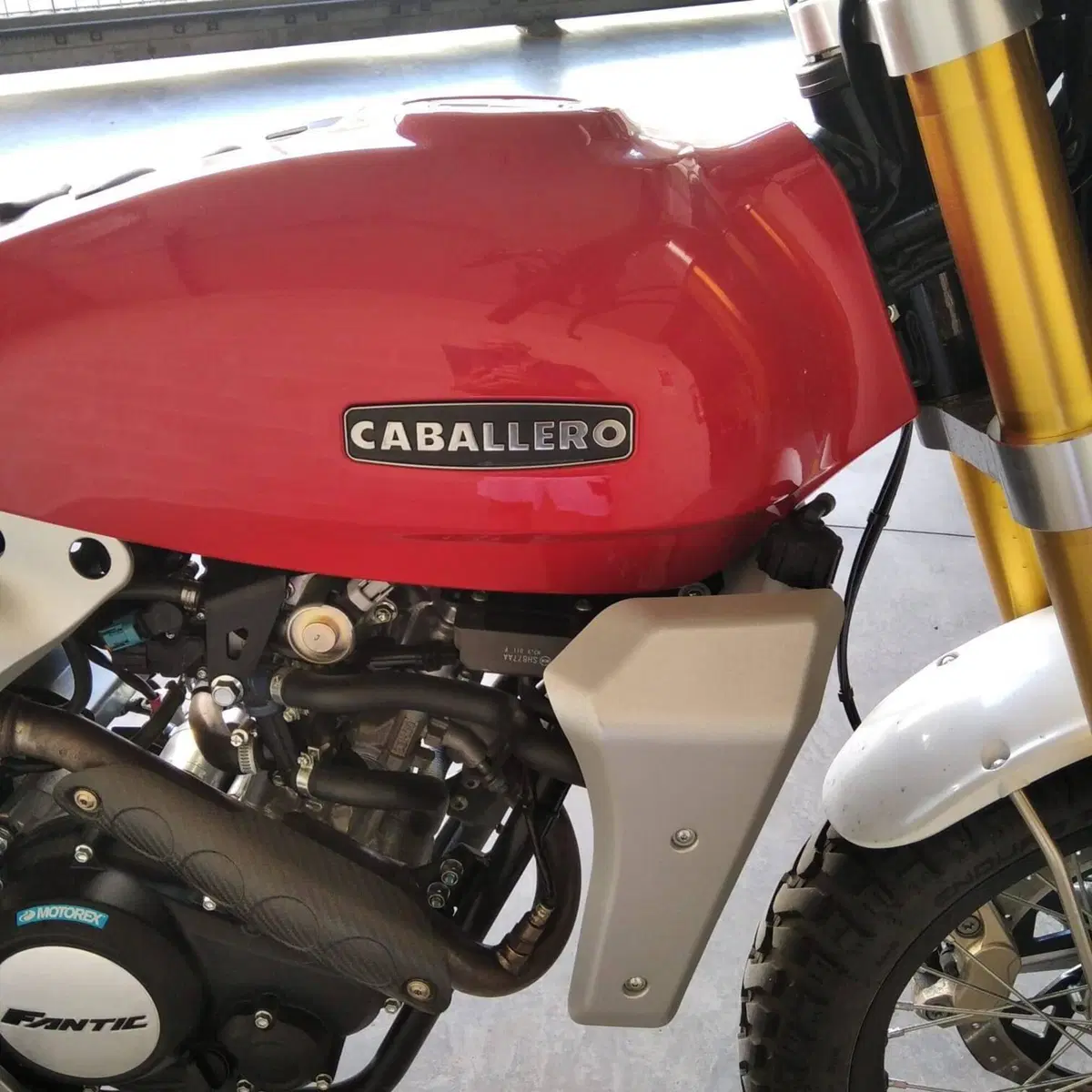Fantic Motor Caballero 125 Scrambler (2024) (5)
