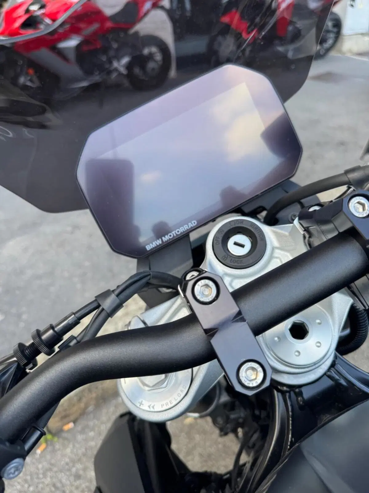 Bmw F 900 R (2025 - 26) (2)