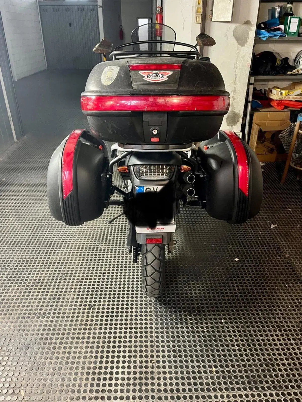 Honda Transalp XL 650V (2005 - 06) (9)