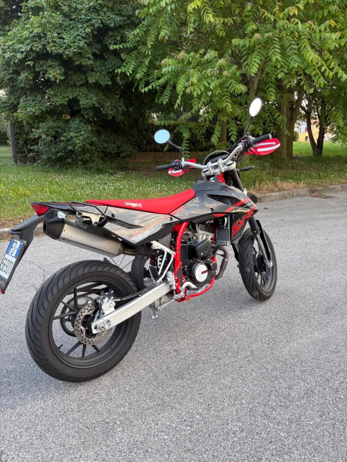 Swm SM 125 R (2022 - 24) (4)
