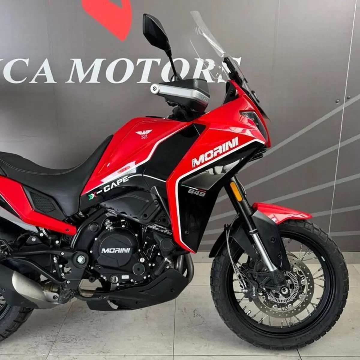 Moto Morini X-Cape 650 (2021 - 26) (3)