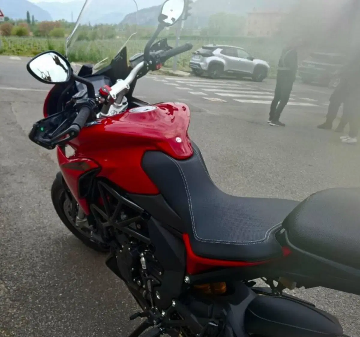 MV Agusta Turismo Veloce 800 (2026) (2)