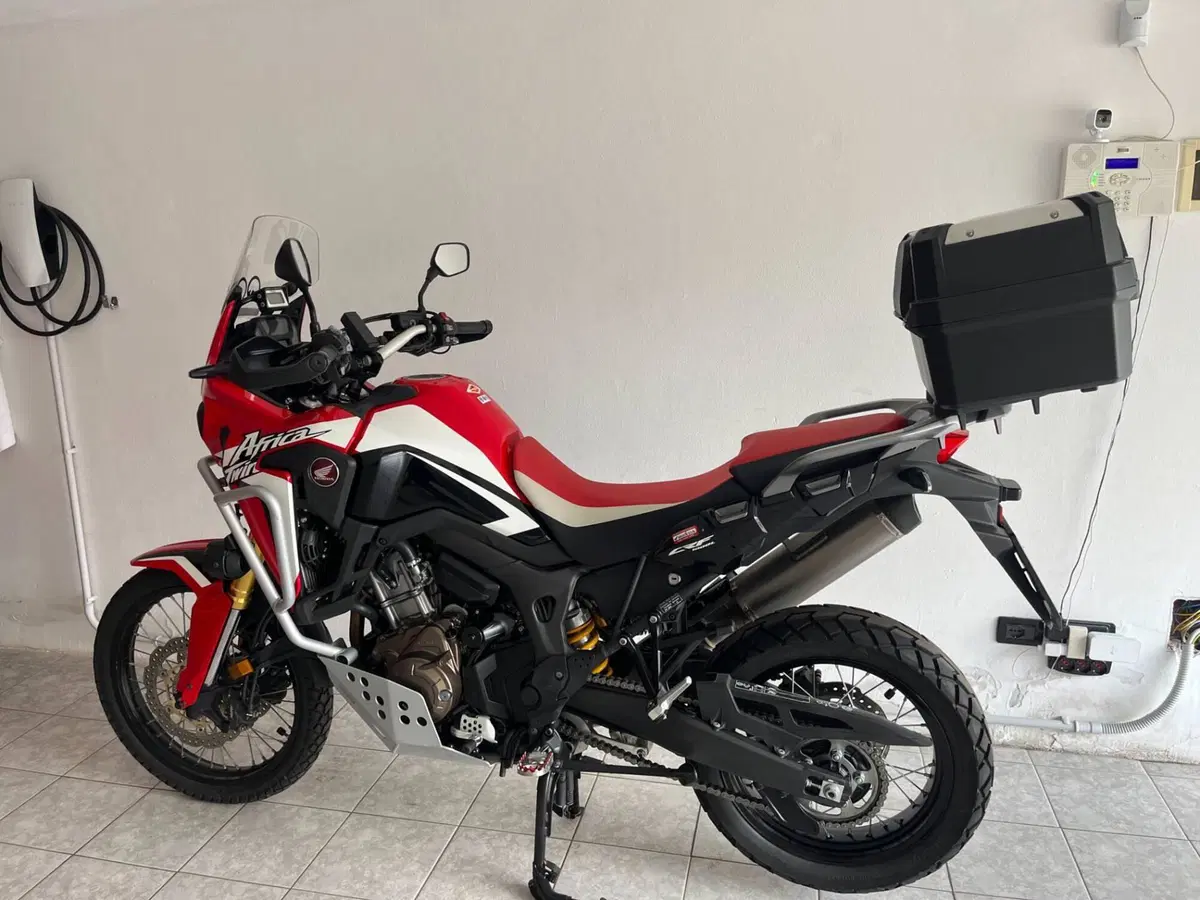 Honda Africa Twin CRF 1000L DCT ABS Travel Edition (2016 - 17) (3)