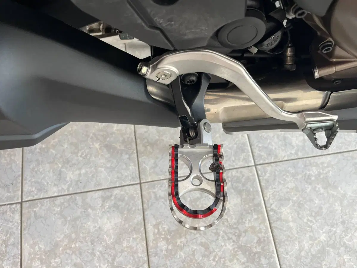 Honda Africa Twin CRF 1000L DCT ABS Travel Edition (2016 - 17) (6)