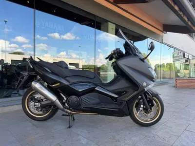 Yamaha T-Max 530 Black Max (2012 - 14) usata