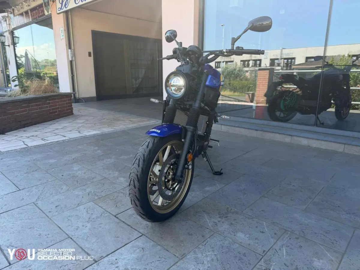 Yamaha XSR 700 (2022 - 26) (3)