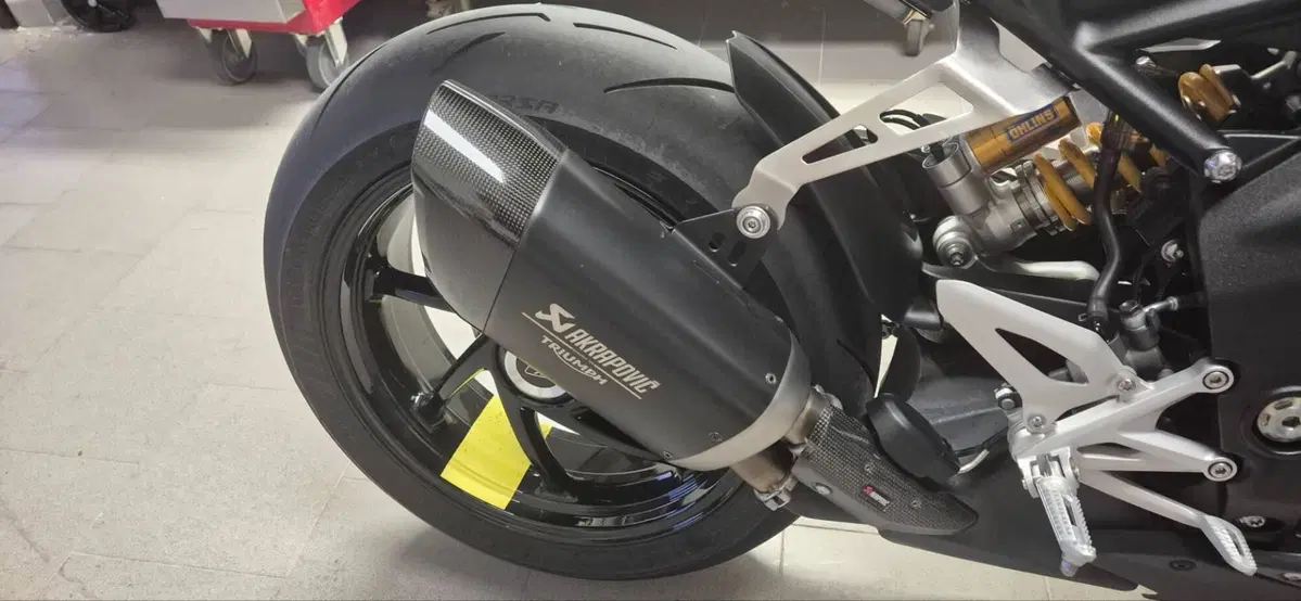 Triumph Speed Triple 1200 RS (2025 - 26) (4)
