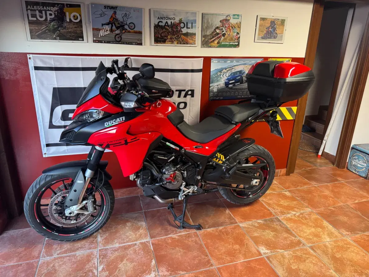 Ducati Multistrada V2 S (2022 - 24)