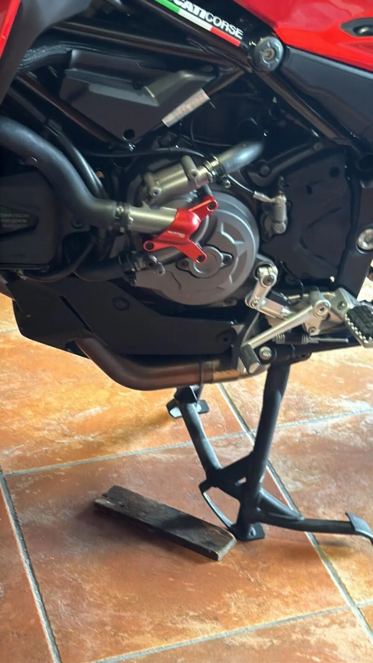 Ducati Multistrada V2 S (2022 - 24) (4)