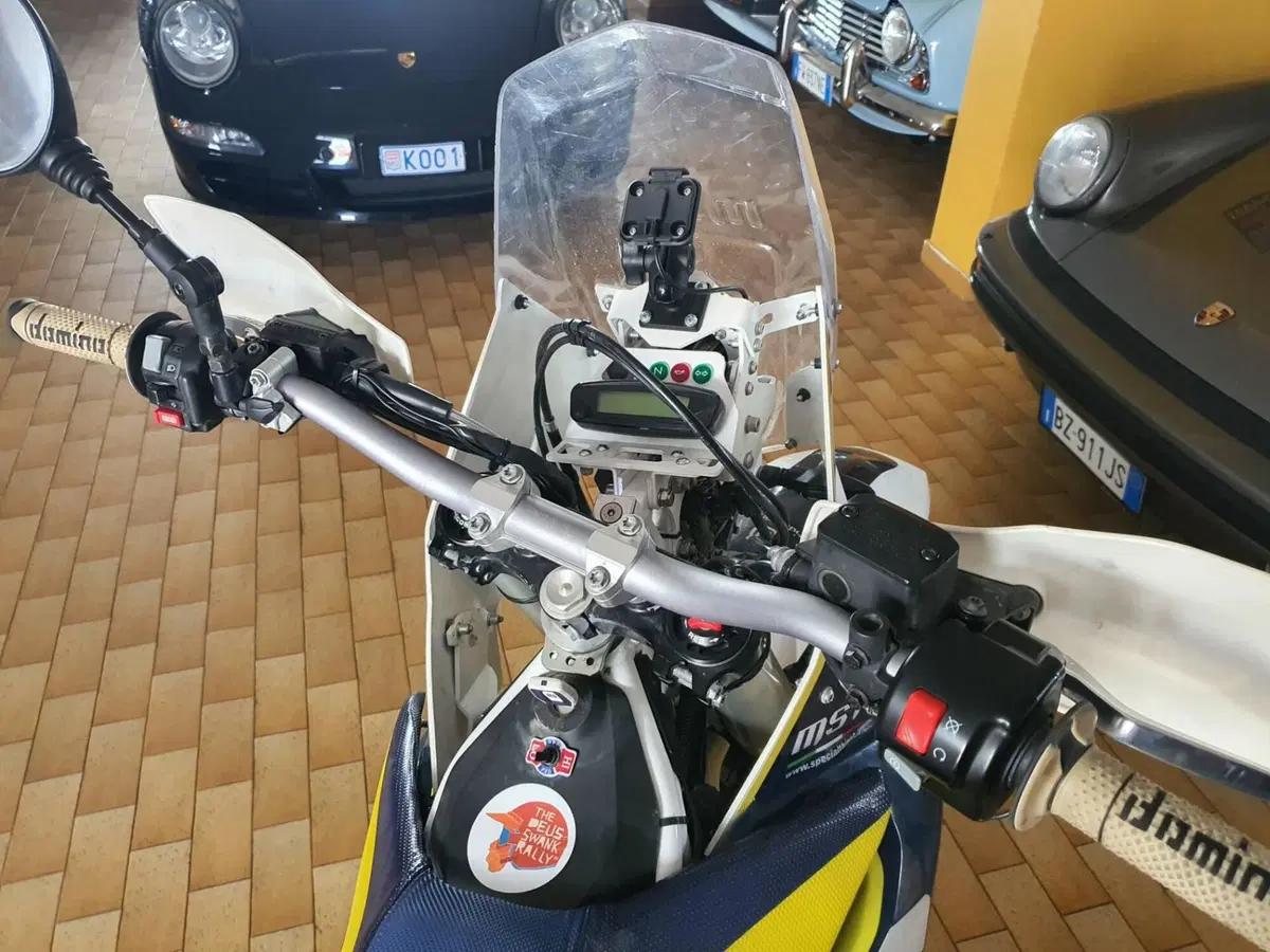 Husqvarna 701 Enduro (2016) (6)