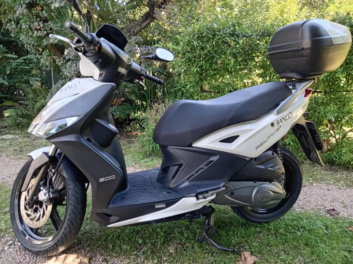 Kymco Agility 150 R16 (2)