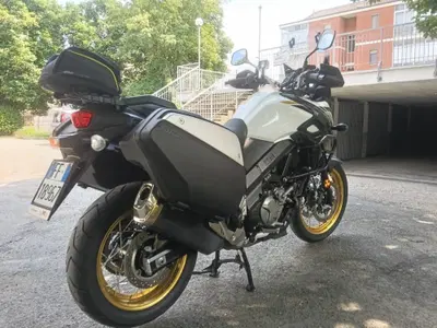 Suzuki V-Strom 650XT (2021 - 25) usata