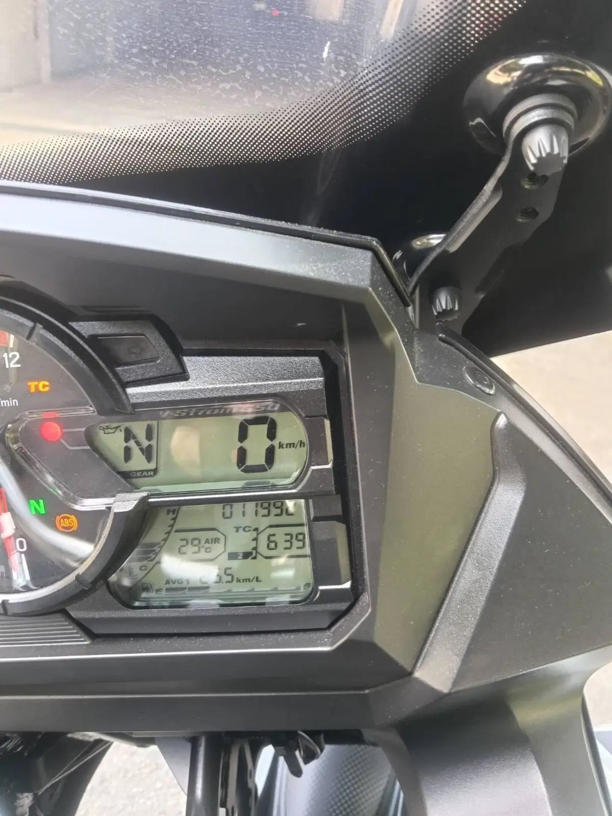 Suzuki V-Strom 650XT (2021 - 25) (4)