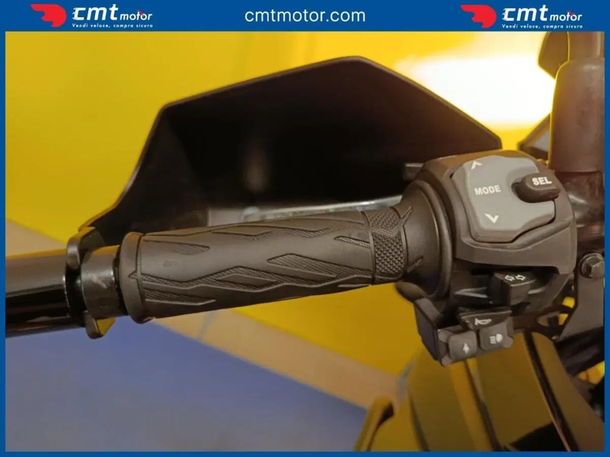 Suzuki V-Strom 650XT (2021 - 25) (6)