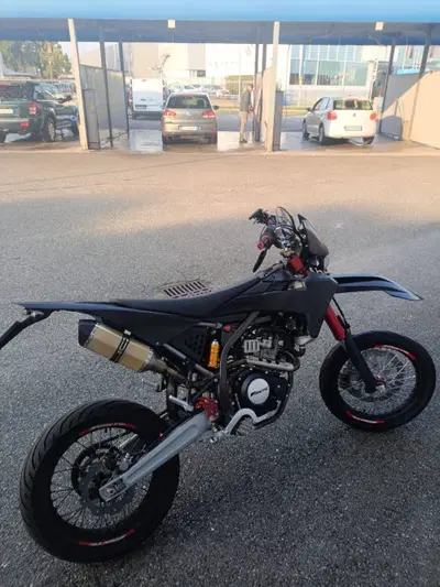 Fantic Motor Motard 125 Competition 4t (2020) usata
