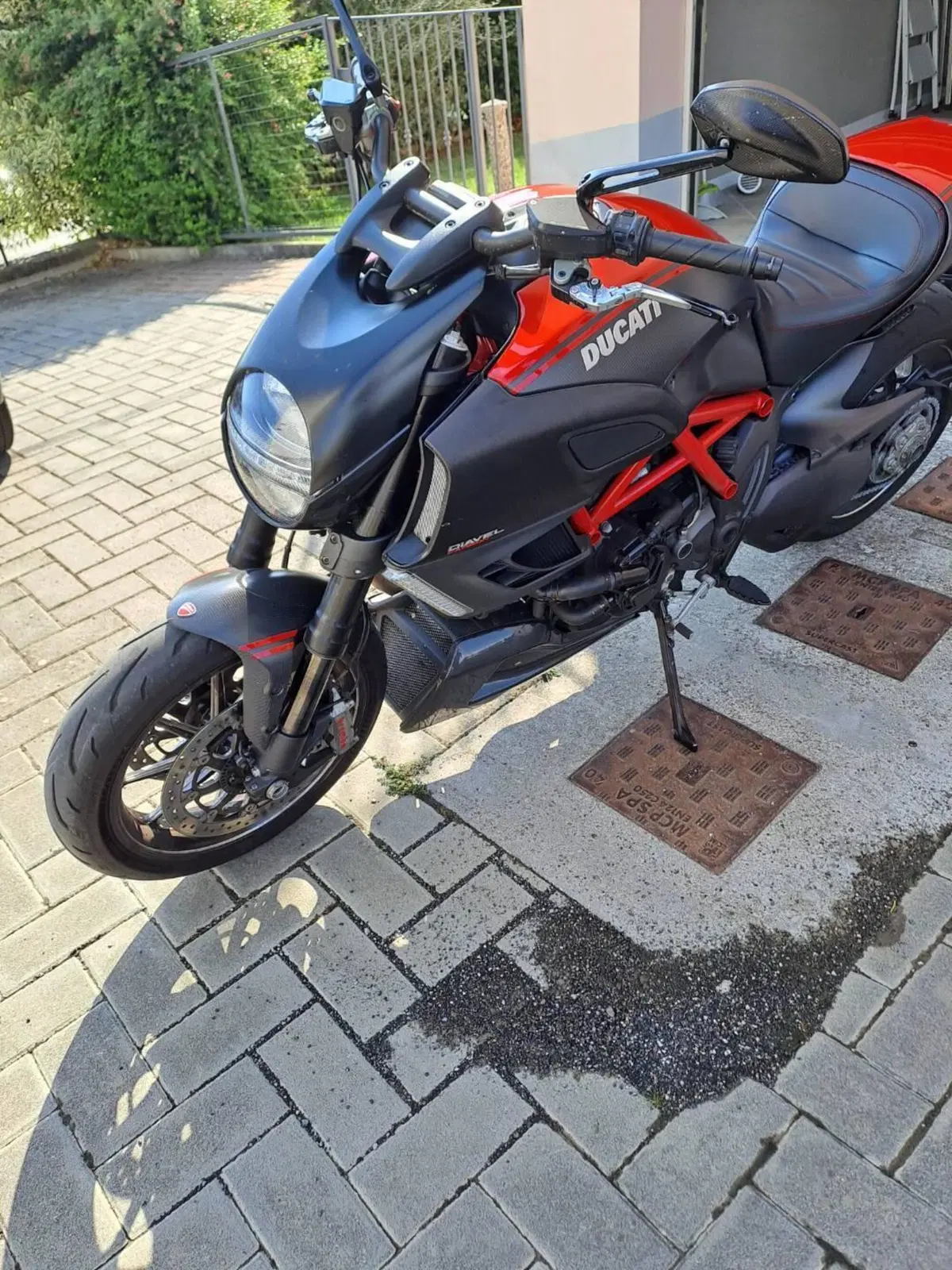 Ducati Diavel 1200 Carbon (2010 - 13) (8)