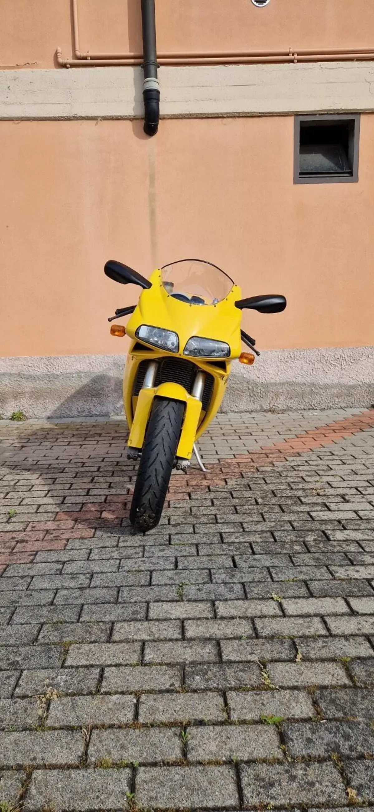 Ducati 748 Biposto (1998 - 03) (6)