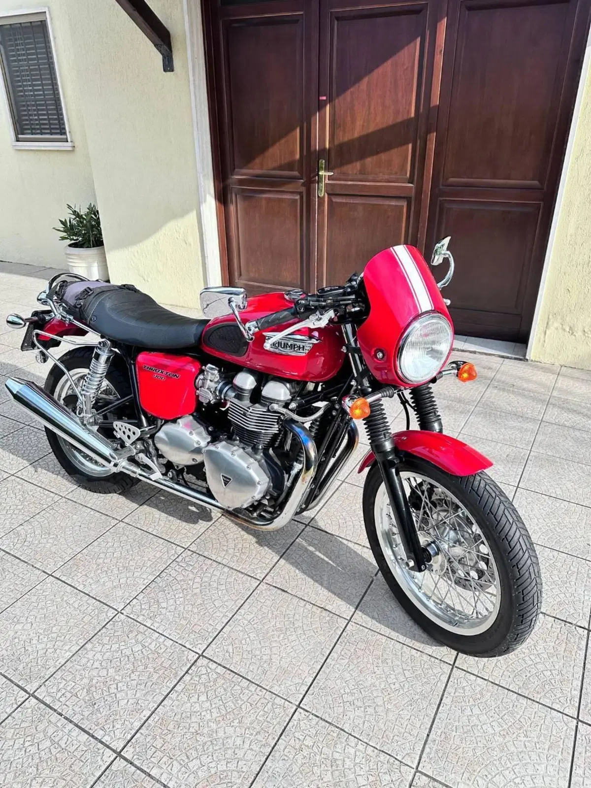 Triumph Thruxton 900 (2004 - 15) (5)