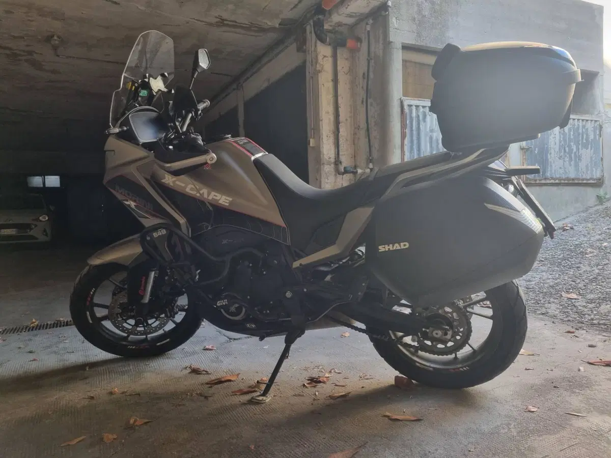 Moto Morini X-Cape 650 (2021 - 26) (2)