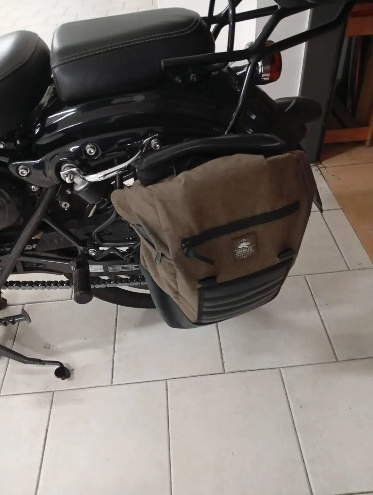 Benelli Imperiale 400 (2021 - 25) (14)