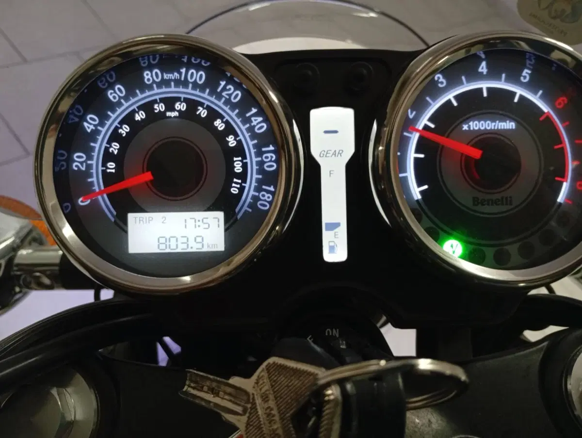Benelli Imperiale 400 (2021 - 25) (11)