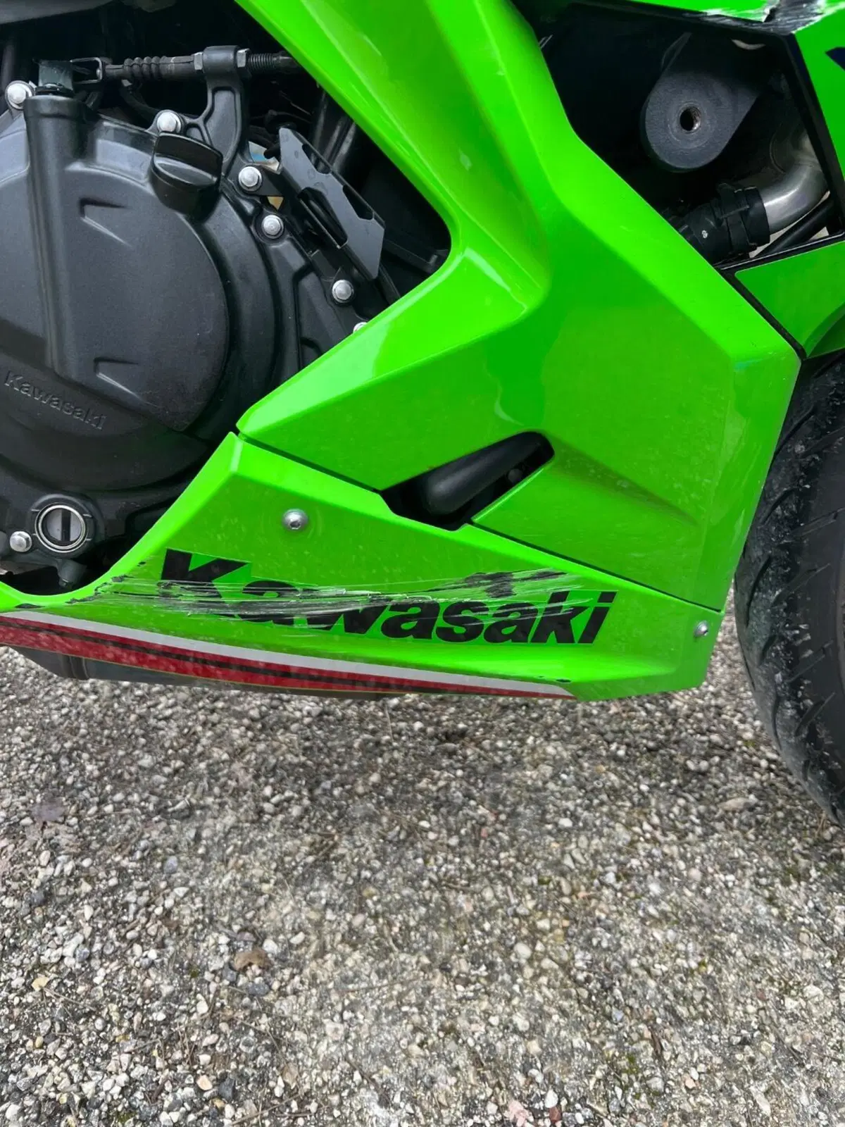 Kawasaki Ninja 400 (2023) (6)