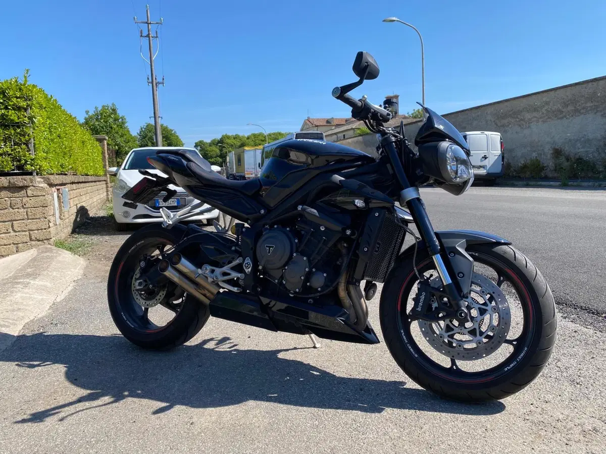 Triumph Street Triple S (2017 - 19) (3)