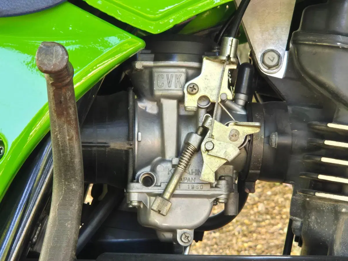 Kawasaki KLR 600 A (9)